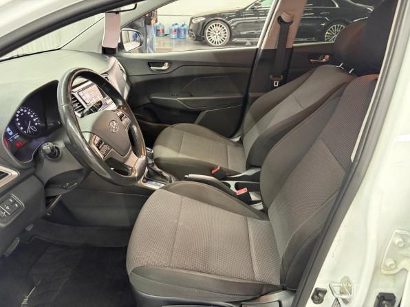 Hyundai Solaris II с пробегом 2020 года, цена 1 537 000 рублей, 139688 км, седан, Автокод Объявления