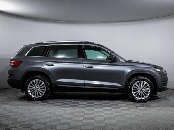 Skoda Kodiaq I с пробегом 2019 года, цена 3 150 000 рублей, 79000 км, внедорожник, Автокод Объявления