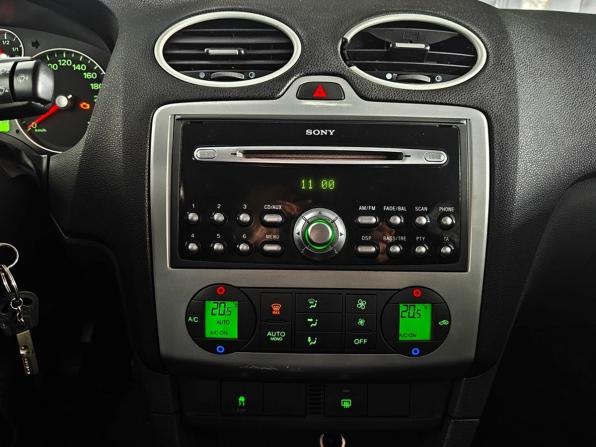 Ford Focus II с пробегом 2007 года, цена 387 000 рублей, 162829 км, хэтчбек, Автокод Объявления