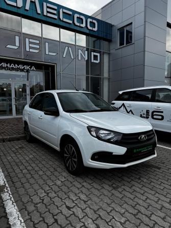 Lada (ВАЗ) Granta I Рестайлинг с пробегом 2024 года, цена 932 000 рублей, 44469 км, седан, Автокод Объявления
