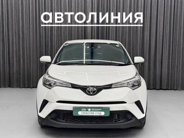 Toyota C-HR I Рестайлинг с пробегом 2019 года, цена 1 695 000 рублей, 150230 км, внедорожник, Автокод Объявления