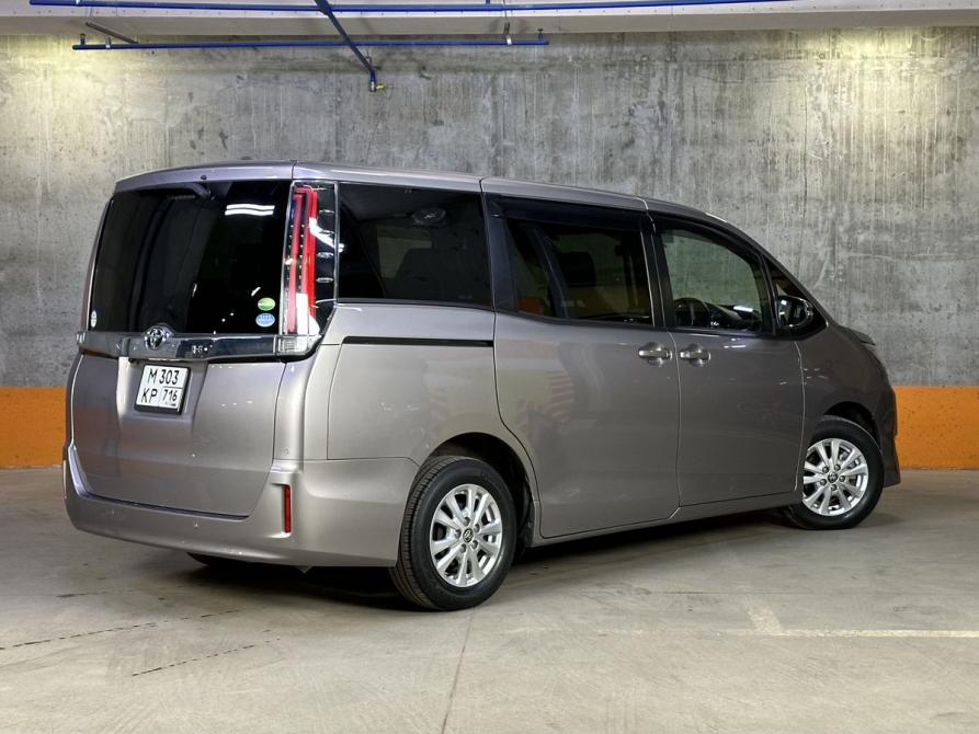 Toyota Noah III (R80) Рестайлинг Уфа  - изображение 3