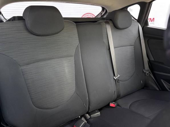 Hyundai Solaris I Рестайлинг с пробегом 2015 года, цена 919 000 рублей, 100284 км, хэтчбек, Автокод Объявления