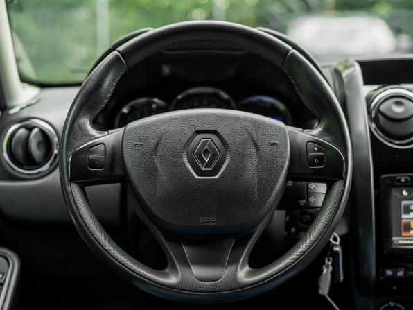 Renault Duster I Рестайлинг с пробегом 2017 года, цена 1 171 000 рублей, 138287 км, внедорожник, Автокод Объявления