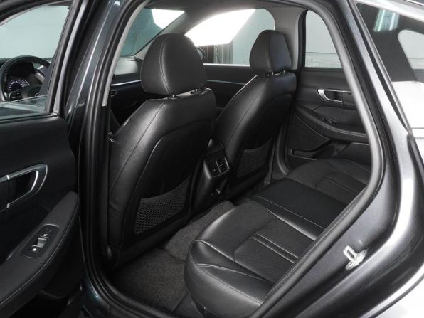 Hyundai Sonata VIII (DN8) с пробегом 2022 года, цена 2 699 000 рублей, 28968 км, седан, Автокод Объявления