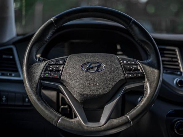 Hyundai Tucson III с пробегом 2017 года, цена 1 935 000 рублей, 85942 км, внедорожник, Автокод Объявления