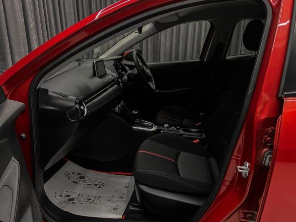 Mazda Demio IV (DJ) с пробегом 2016 года, цена 1 170 000 рублей, 59000 км, хэтчбек, Автокод Объявления