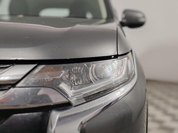 Mitsubishi Outlander III Рестайлинг 3 с пробегом 2018 года, цена 1 349 000 рублей, 310235 км, внедорожник, Автокод Объявления