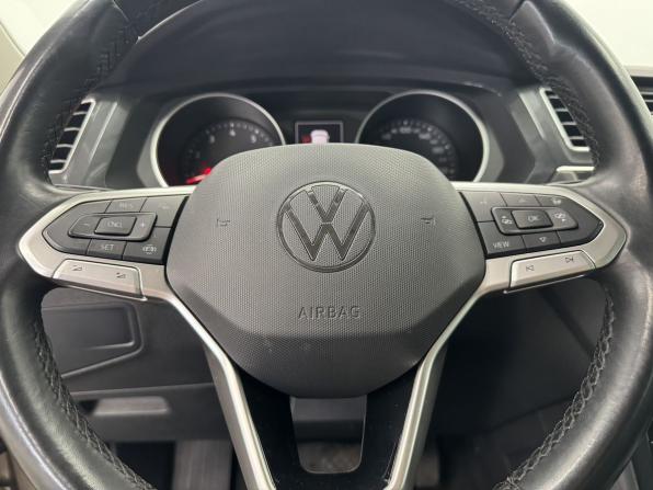 Volkswagen Tiguan II Рестайлинг с пробегом 2021 года, цена 2 630 000 рублей, 172285 км, внедорожник, Автокод Объявления