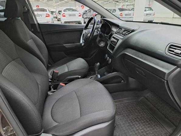 Kia Rio III Рестайлинг с пробегом 2015 года, цена 929 999 рублей, 157827 км, седан, Автокод Объявления