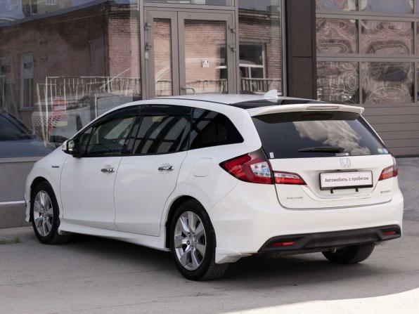 Honda Jade I с пробегом 2015 года, цена 1 200 000 рублей, 219935 км, компактвэн, Автокод Объявления