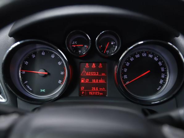 Opel Mokka I с пробегом 2014 года, цена 990 000 рублей, 153123 км, внедорожник, Автокод Объявления