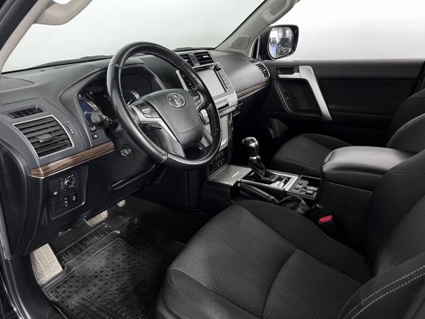 Toyota Land Cruiser Prado 150 Series Рестайлинг 2 с пробегом 2018 года, цена 5 300 000 рублей, 94467 км, внедорожник, Автокод Объявления