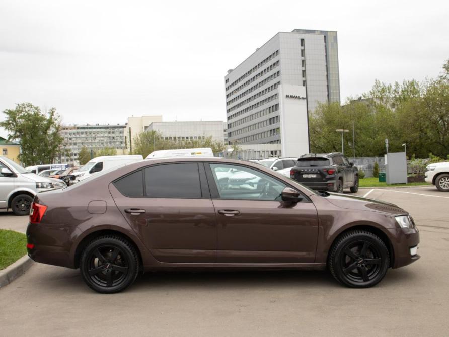 Skoda Octavia III (A7) Москва  - изображение 3