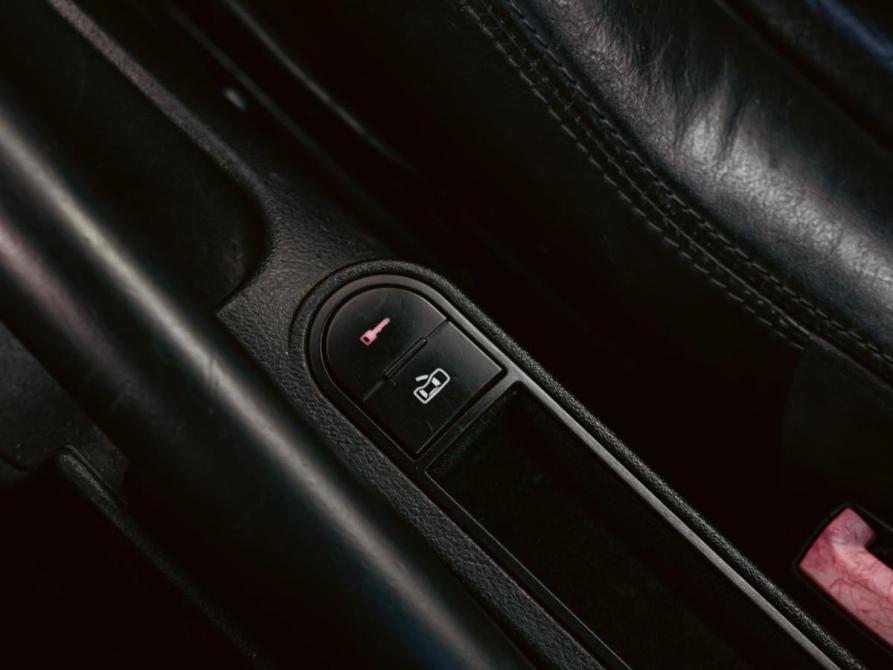 Audi TT I (8N) Краснодар  - изображение 15