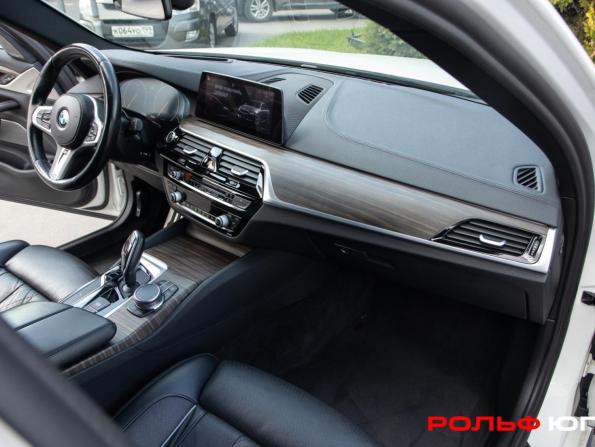BMW 5 серии VII (G30/G31/G38) с пробегом 2018 года, цена 4 099 000 рублей, 116648 км, седан, Автокод Объявления
