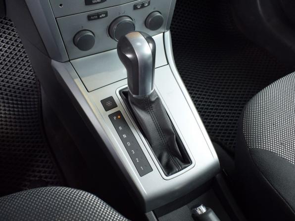 Opel Astra H Рестайлинг с пробегом 2010 года, цена 552 999 рублей, 159499 км, седан, Автокод Объявления