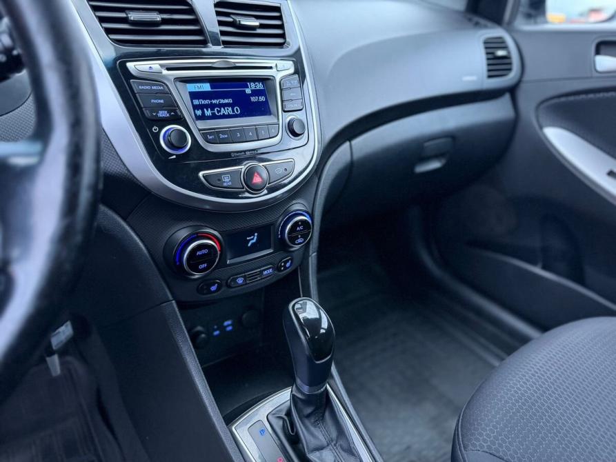 Hyundai Solaris I Владикавказ  - изображение 11