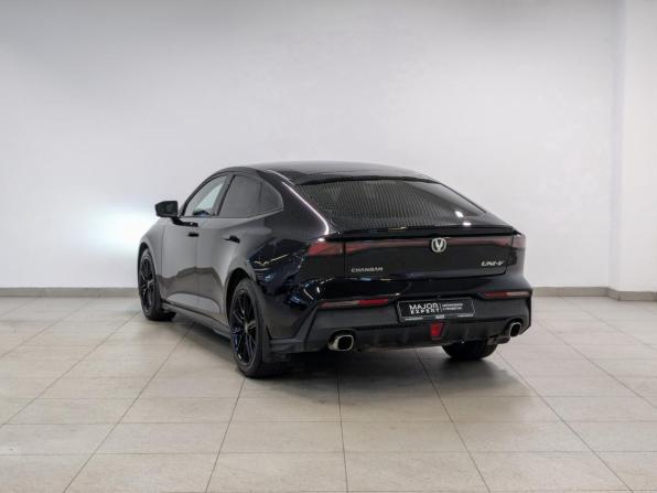Changan UNI-V I с пробегом 2024 года, цена 2 390 000 рублей, 41195 км, лифтбек, Автокод Объявления