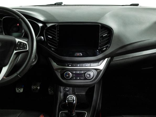 Lada (ВАЗ) Vesta I с пробегом 2020 года, цена 1 219 585 рублей, 124883 км, седан, Автокод Объявления