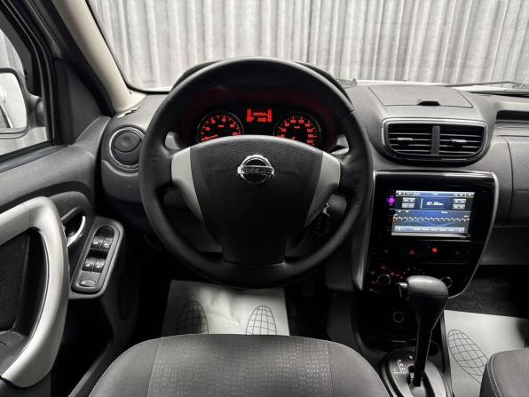 Nissan Terrano III (D10) с пробегом 2015 года, цена 977 000 рублей, 126052 км, внедорожник, Автокод Объявления
