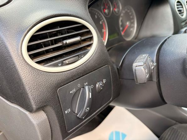 Ford Focus II с пробегом 2007 года, цена 429 000 рублей, 233659 км, хэтчбек, Автокод Объявления