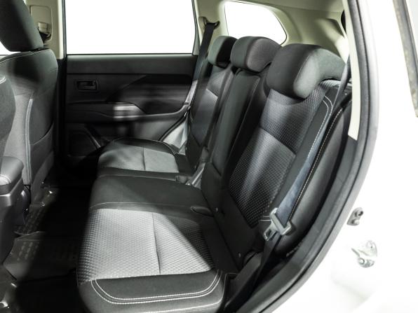 Mitsubishi Outlander III Рестайлинг 3 с пробегом 2019 года, цена 1 719 700 рублей, 101489 км, внедорожник, Автокод Объявления