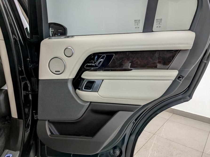 Land Rover Range Rover IV Рестайлинг Санкт-Петербург  - изображение 13