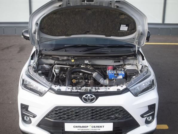 Toyota Raize I с пробегом 2020 года, цена 1 730 000 рублей, 31616 км, внедорожник, Автокод Объявления