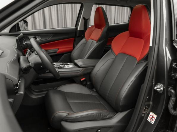 Changan CS55 Plus II с пробегом 2023 года, цена 2 095 000 рублей, 35065 км, внедорожник, Автокод Объявления