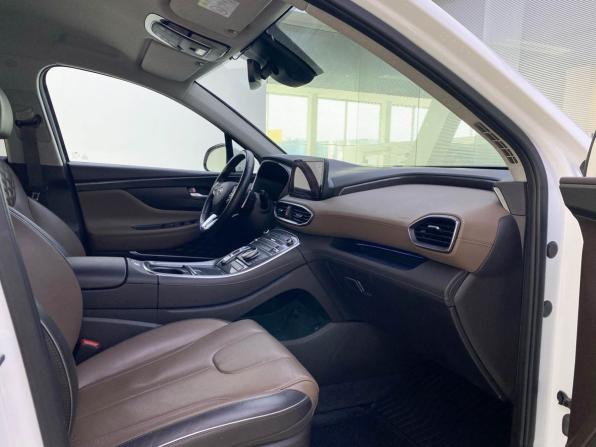 Hyundai Santa Fe IV Рестайлинг с пробегом 2021 года, цена 3 500 000 рублей, 77241 км, внедорожник, Автокод Объявления