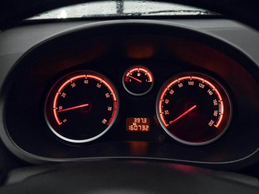 Opel Corsa D Екатеринбург  - изображение 9