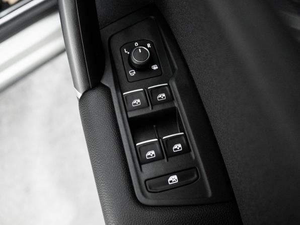 Volkswagen Tiguan II с пробегом 2018 года, цена 2 100 000 рублей, 64460 км, внедорожник, Автокод Объявления