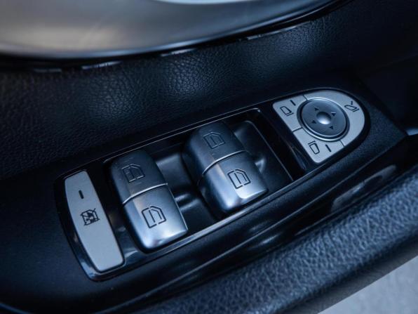 Mercedes-Benz E-Класс V (W213 S213 C238) с пробегом 2020 года, цена 1 949 000 рублей, 471749 км, седан, Автокод Объявления