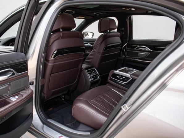 BMW 7 серии VI (G11/G12) Рестайлинг с пробегом 2020 года, цена 6 600 000 рублей, 122206 км, седан, Автокод Объявления