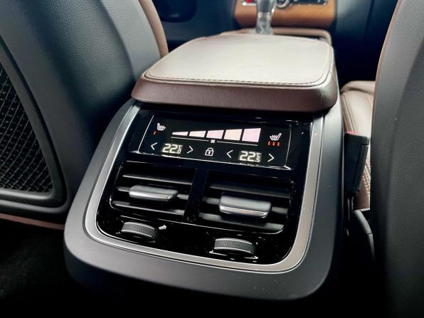 Volvo XC90 II с пробегом 2018 года, цена 3 877 000 рублей, 148500 км, внедорожник, Автокод Объявления