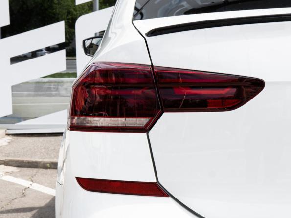 Volkswagen Polo VI с пробегом 2021 года, цена 1 624 070 рублей, 120311 км, лифтбек, Автокод Объявления