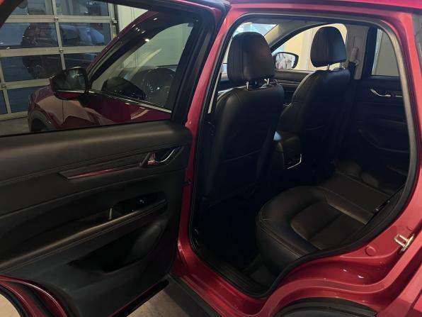Mazda CX-5 II с пробегом 2018 года, цена 3 043 000 рублей, 118328 км, внедорожник, Автокод Объявления