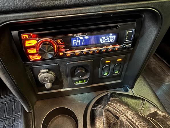 Chevrolet Niva I Рестайлинг с пробегом 2015 года, цена 545 000 рублей, 152054 км, внедорожник, Автокод Объявления