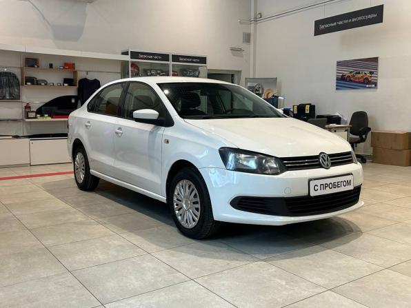 Volkswagen Polo V Рестайлинг с пробегом 2015 года, цена 609 000 рублей, 195007 км, седан, Автокод Объявления