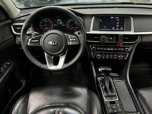 Kia Optima IV Рестайлинг с пробегом 2019 года, цена 1 900 000 рублей, 155475 км, седан, Автокод Объявления
