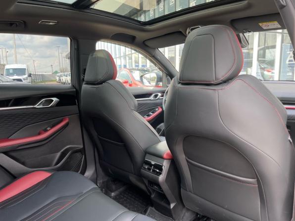 Geely Coolray I Рестайлинг с пробегом 2024 года, цена 2 100 000 рублей, 36576 км, внедорожник, Автокод Объявления