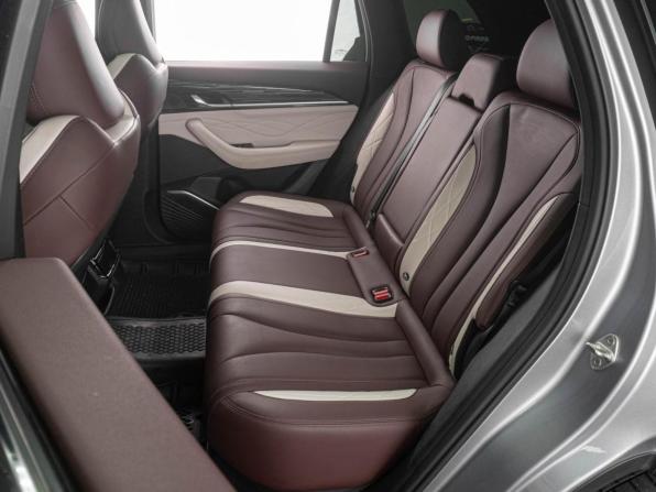Geely Monjaro I с пробегом 2023 года, цена 3 499 000 рублей, 48318 км, внедорожник, Автокод Объявления
