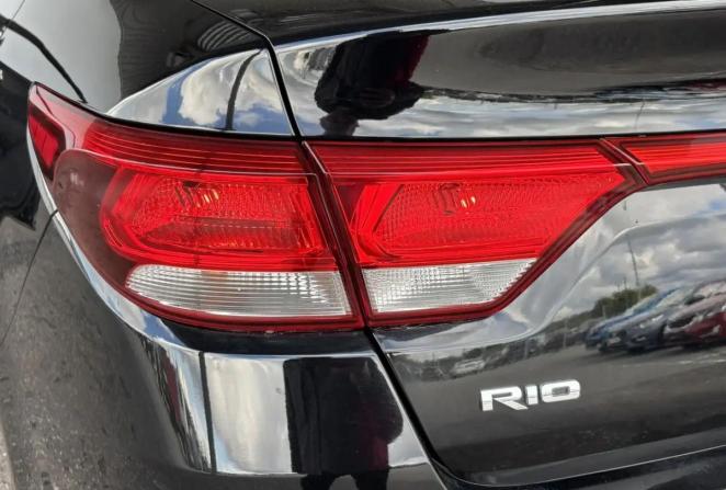 Kia Rio IV с пробегом 2018 года, цена 1 295 000 рублей, 104777 км, седан, Автокод Объявления