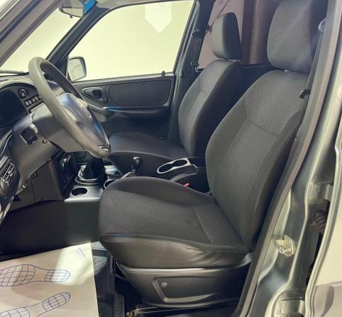 Chevrolet Niva I Рестайлинг с пробегом 2018 года, цена 670 000 рублей, 129000 км, внедорожник, Автокод Объявления