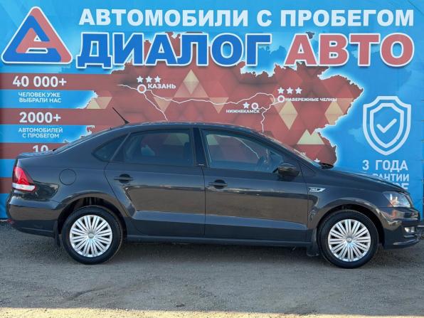Volkswagen Polo V Рестайлинг с пробегом 2016 года, цена 920 000 рублей, 66900 км, седан, Автокод Объявления