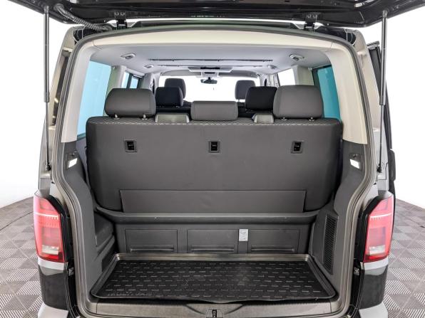 Volkswagen Multivan T6 Рестайлинг с пробегом 2021 года, цена 5 850 000 рублей, 111404 км, минивэн, Автокод Объявления