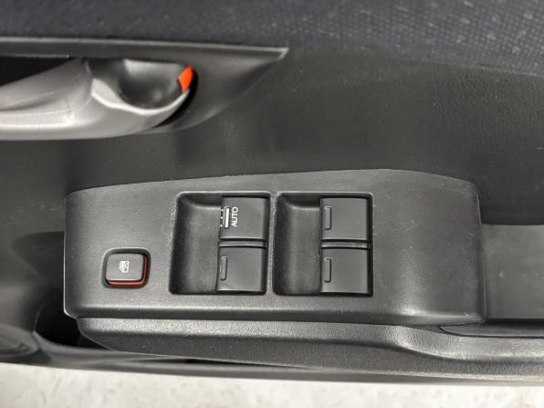Honda Fit II с пробегом 2009 года, цена 599 000 рублей, 281000 км, хэтчбек, Автокод Объявления