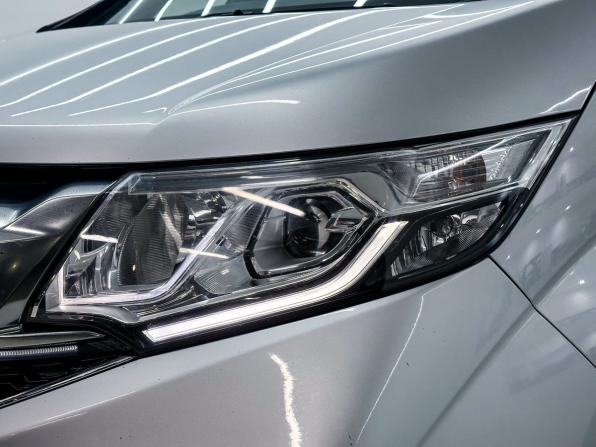 Honda Stepwgn V с пробегом 2016 года, цена 2 000 000 рублей, 135497 км, минивэн, Автокод Объявления