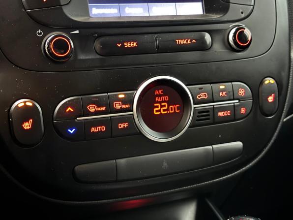Kia Soul II Рестайлинг с пробегом 2018 года, цена 1 279 000 рублей, 231000 км, хэтчбек, Автокод Объявления
